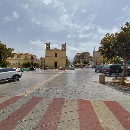 Villa Rigoletto Campofelice Di Roccella Exterior foto