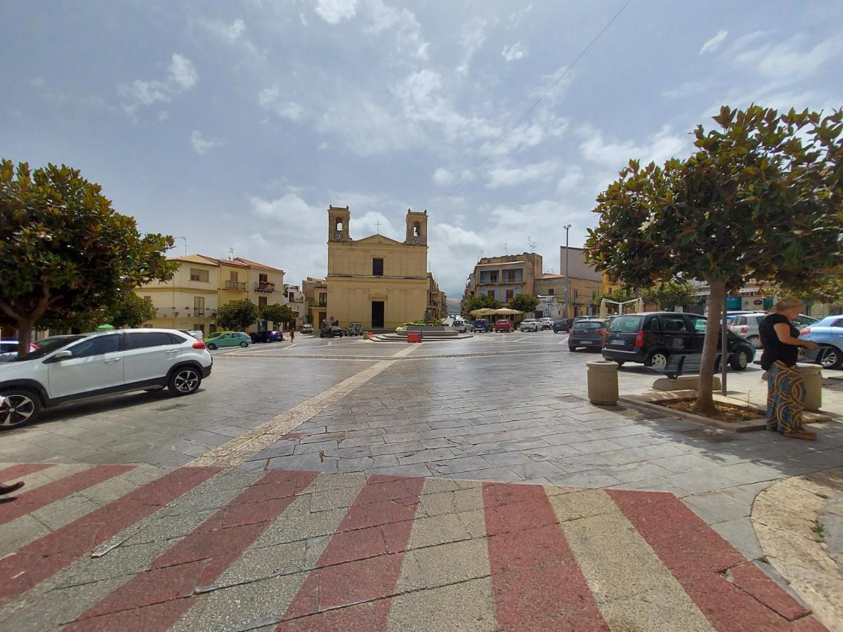 Villa Rigoletto Campofelice Di Roccella Exterior foto